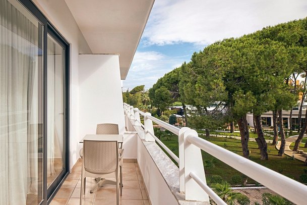 Sol Tropikal Durres - Wohnbeispiel Doppelzimmer Gartenblick (Zimmercodierungen DBG & D1G)