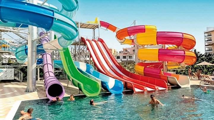 Grand Blue Fafa Resort