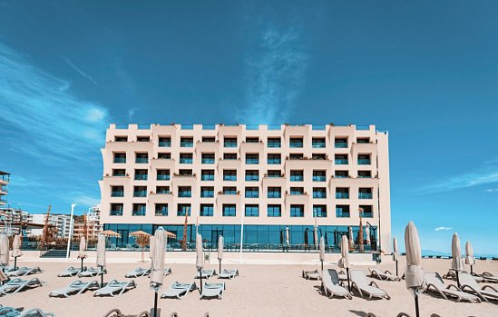 Royal G Deluxe Hotel & Spa