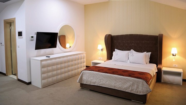 Santa Quaranta Premium Resort - Wohnbeispiel Doppelzimmer Meerblick (Zimmercodierung DBM)