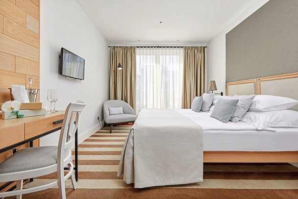 Budva - Wohnbeispiel Doppelzimmer (Zimmercodierung DB1)