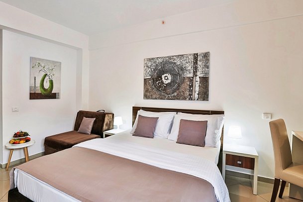 Hotel La Mer - Wohnbeispiel Triple Room (Zimmercodierung DB2)