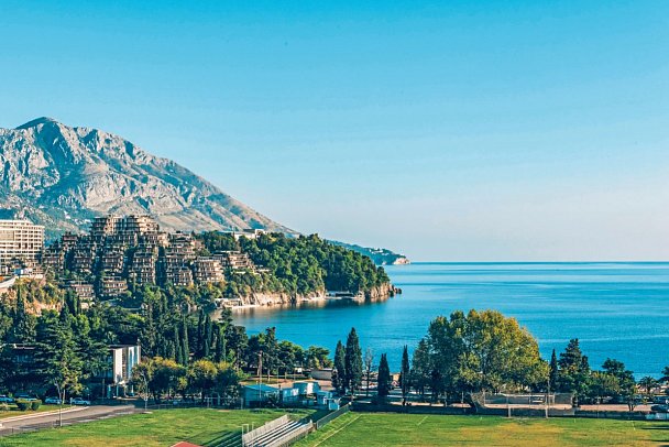 Iberostar Waves Slavija