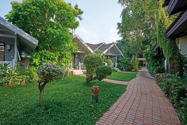 Paradise Beach Resort