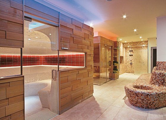 Flamingo Grand Hotel & Spa