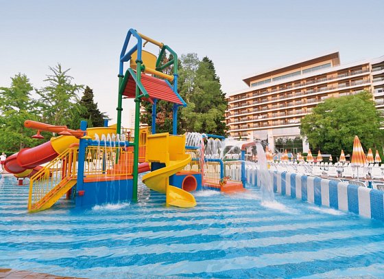 Flamingo Grand Hotel & Spa