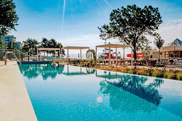 Maritim Paradise Blue - Wohnbeispiel Doppelzimmer Swim-Up (Zimmercodierung D1Q)