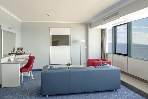 International Hotel Casino & Tower Suites - Economy-Deluxe-Zimmer (DZY)