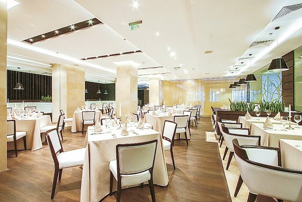 International Hotel Casino & Tower Suites