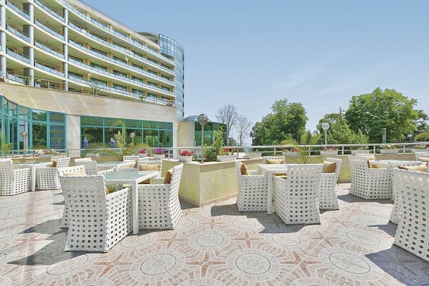 Marina Grand Beach