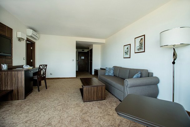 Marina Grand Beach - Wohnbeispiel Suite Meerblick (Zimmercodierung W1M)