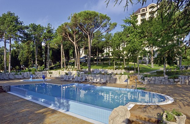 Melia Grand Hermitage - The Level-Pool