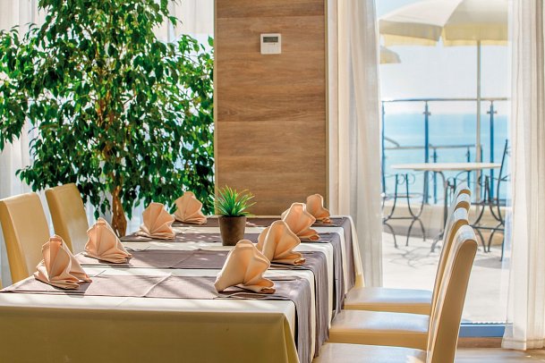 Hotel Balneo & SPA Azalia