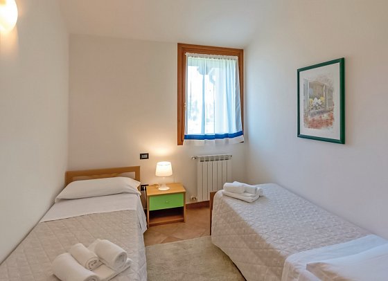 Ferieninsel Albarella - Wohnbeispiel S3_2-Schlafzimmer-App. (Zimmercodierung OB1)