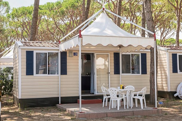 Camping Village Cavallino - Wohnbeispiel Mobilheim Baia San Marco (Zimmercodierung CB1)