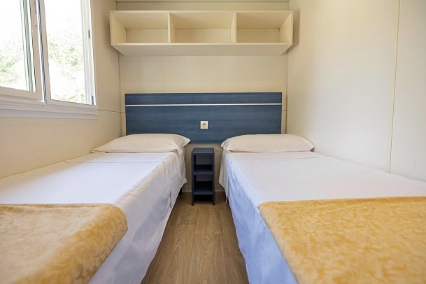 Camping Classe Village - Wohnbeispiel Mobilheim Atlantic (Zimmercodierung CB4)