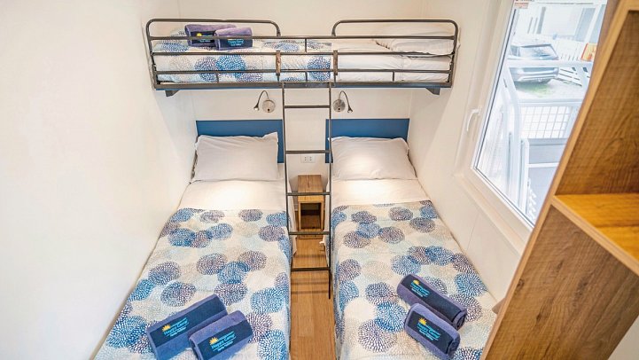 Camping Residence Village (by Happy Camp) - Wohnbeispiel Mobilheim Happy Relax (Zimmercodierungen CG1 & CG2)