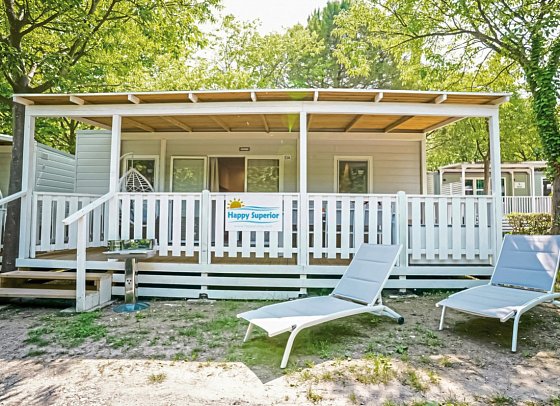 Villaggio San Francesco (by Happy Camp) - Wohnbeispiel Mobilheim Happy Superior (Zimmercodierung CS1)