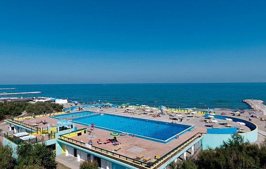 Rosapineta Camping Village (by Happy Camp)