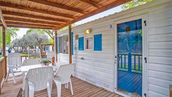 Rosapineta Camping Village (by Happy Camp) - Wohnbeispiel Mobilheim Happy Easy (Zimmercodierung CG1)