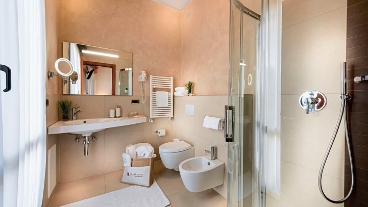 Atlantic Terme Natural Spa & Hotel - Beispiel Bad (Zimmercodierung DB1)