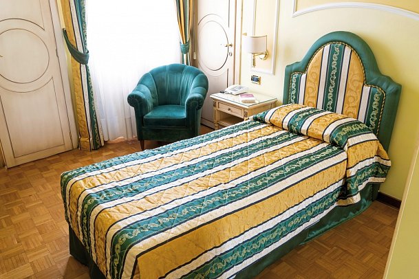 Salus Terme - Wohnbeispiel Einzelzimmer (Zimmercodierung EB1)