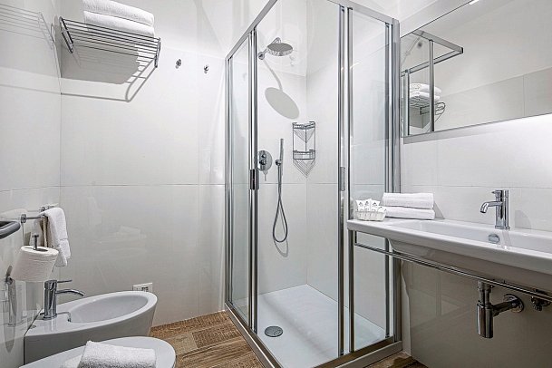 Capitol - Beispiel Bad (Zimmercodierung DGN)