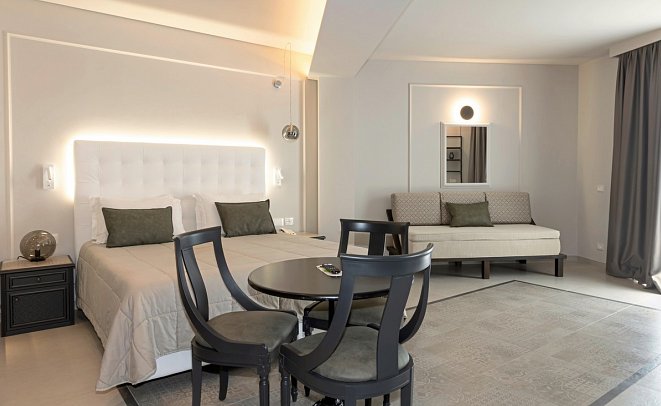 Luxor & Cairo The Beach Resort - Wohnbeispiel Juniorsuite (Zimmercodierungen J1N & J1M)