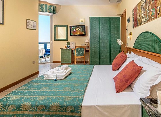 Bellevue - Wohnbeispiel Doppelzimmer Basic seitlicher Meerblick (Zimmercodierung DBN)
