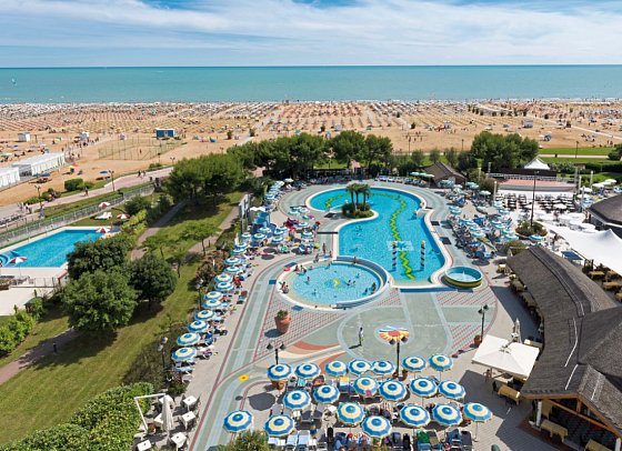 Aparthotel Holiday