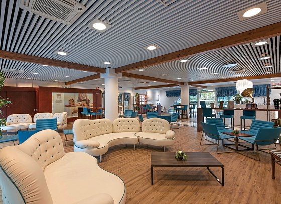Aparthotel Holiday