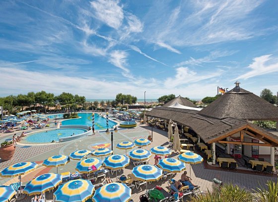 Aparthotel Holiday