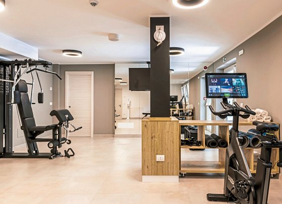 Life Hotel
