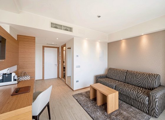 Laguna Park Hotel - Juniorsuite Bella Vista (Zimmercodierung JBN)
