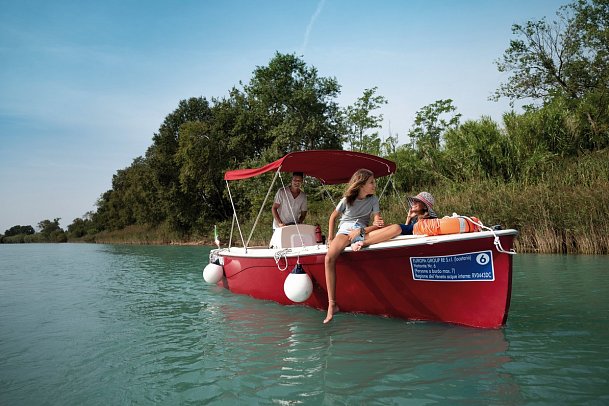 Marina Azzurra Resort