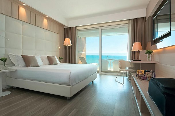 Almar Lido Jesolo - Wohnbeispiel Doppelzimmer Deluxe Meerblick (Zimmercodierung DD1)