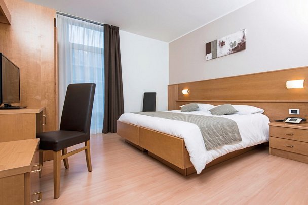 Grand Hotel Molveno - Wohnbeispiel Doppelzimmer Classic (Zimmercodierung DB3)