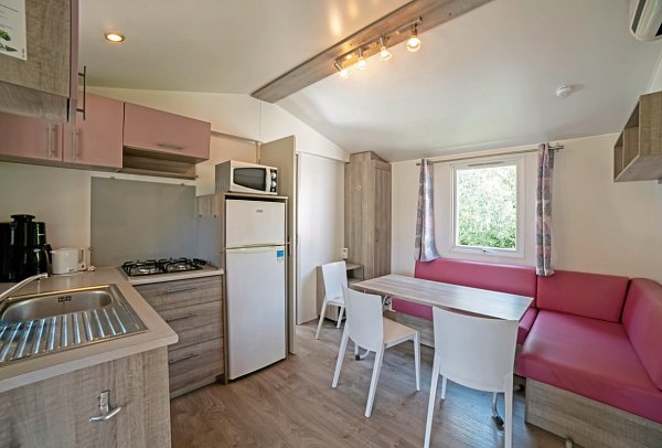 Camping Baia Verde - Wohnbeispiel Mobilheim Suite Deluxe (Zimmercodierung CD1)