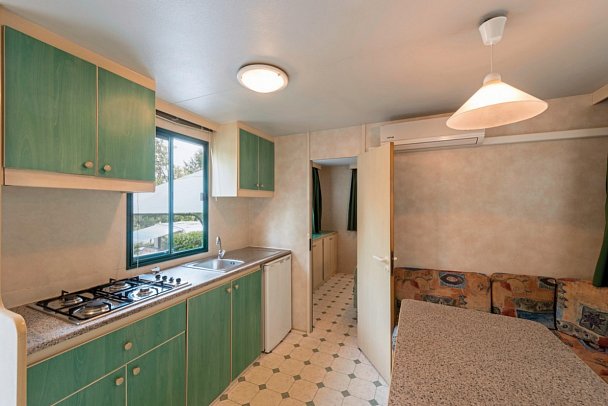 Camping Toscolano - Wohnbeispiel Mobilheim Standard (Zimmercodierungen CB2 & CB3)