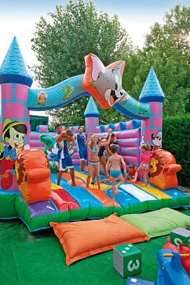 Camping Village Butterfly (by Happy Camp)