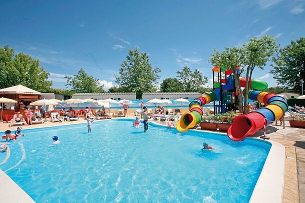 Camping Village Butterfly (by Happy Camp)