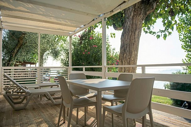 Camping Fontanelle - Wohnbeispiel Mobilhome Villa Jade (Zimmercodierung CB4)