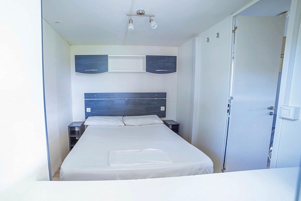 Camping Wien - Wohnbeispiel Maxicaravan (Zimmercodierung OB2)