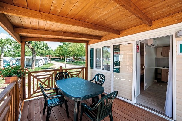 Baia Holiday Gasparina - Wohnbeispiel Mobilheim Baia Prestige (Zimmercodierung CB1)