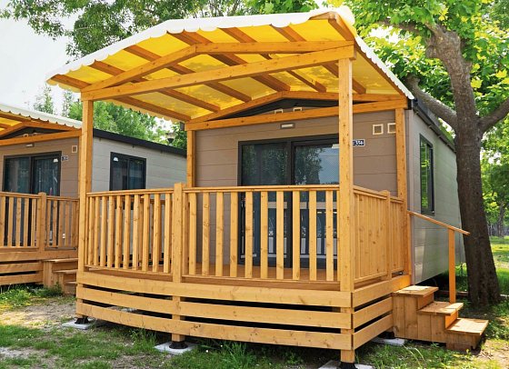 Baia Holiday Gasparina - Wohnbeispiel Mobilheim Baia Relax New Plus (Zimmercodierung CB2)