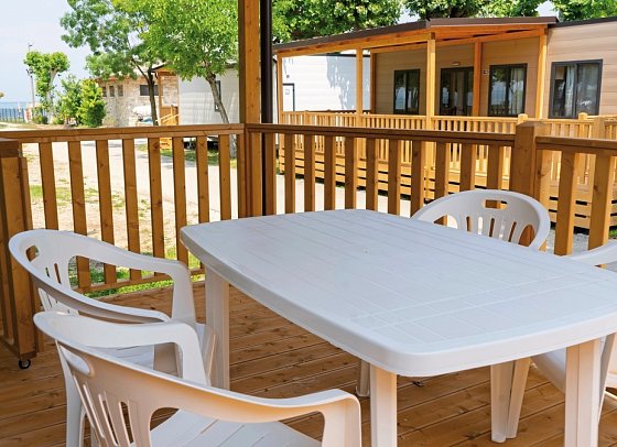 Baia Holiday Gasparina - Wohnbeispiel Mobilheim Baia Revolution Plus (Zimmercodierung CB3)