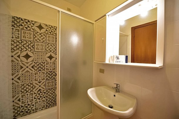 Camping Village Bella Italia - Zimmercodierung OB3