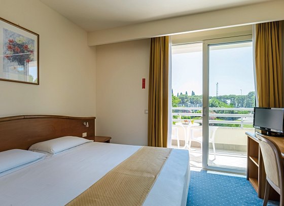 Du Parc Sirmione - Wohnbeispiel Doppelzimmer Klassik (Zimmercodierung DB1)