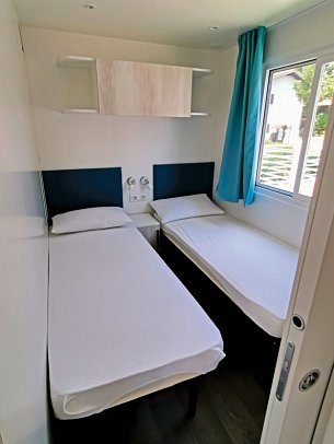 The Garda Village - Wohnbeispiel Maxicaravan Deluxe (Zimmercodierung CD1)