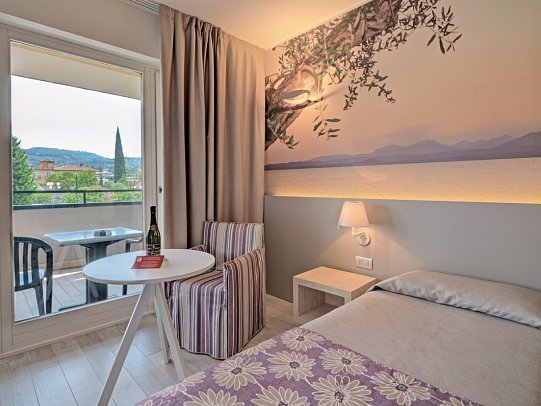 Parc Hotel Gritti - Wohnbsp. Doppelzimmer Classic mit Balkon (Zimmercodierung DB2)